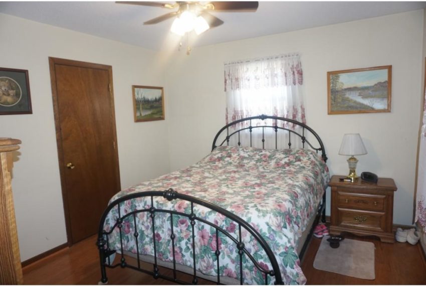 248 Springfield Drive, Bristol TN 37620 Steve and Lisa Lohoff Town